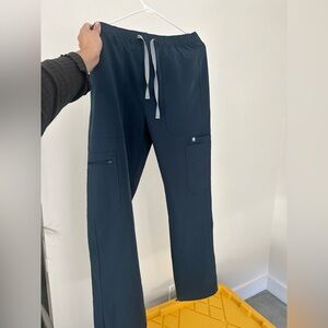 Figs Men’s Scrub Pant in Dark Harbor